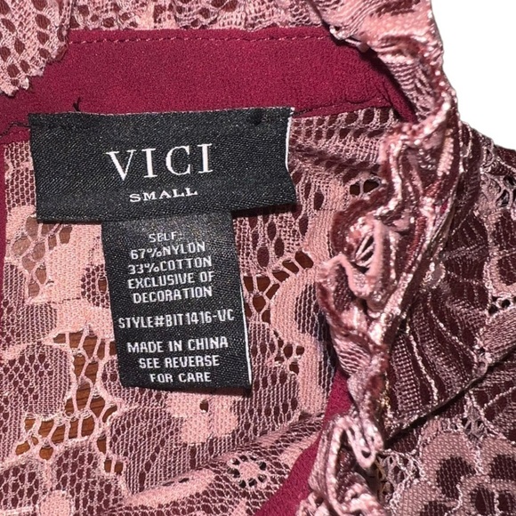 NWOT VICI Champagne & Strawberry Pink Change Is Beautiful Ruffle Lace Top Small - Picture 11 of 13